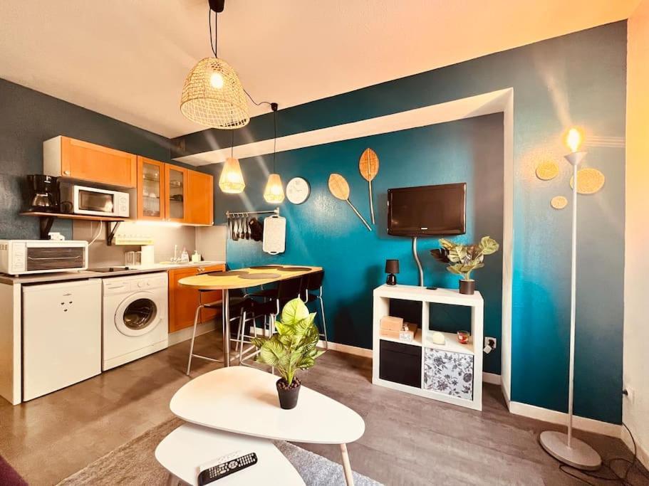 Le Jean-Jaures / Joli Studio Apartment Nimes Bagian luar foto